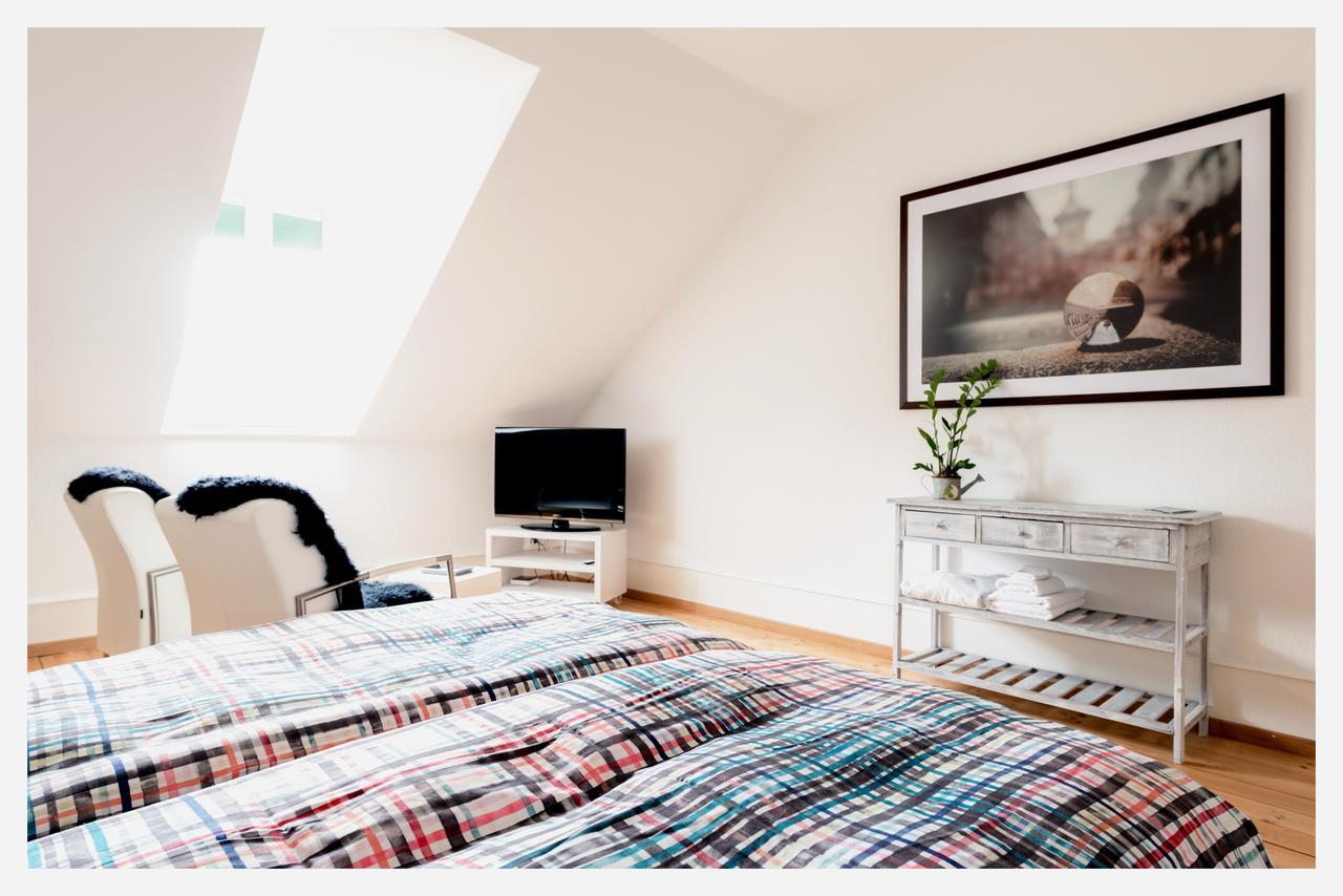 Bed & Kitchen Am Tavelweg - Adults Only Apartment Bern Exterior photo